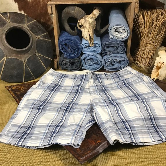 American Eagle Outfitters Other - American Eagle Men's Hi-Rise Cargo Shorts Size 38